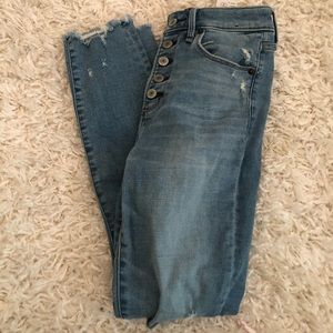 a&f high wasted jeans